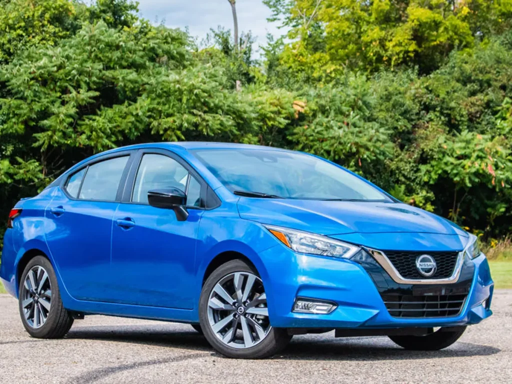 Nissan Versa