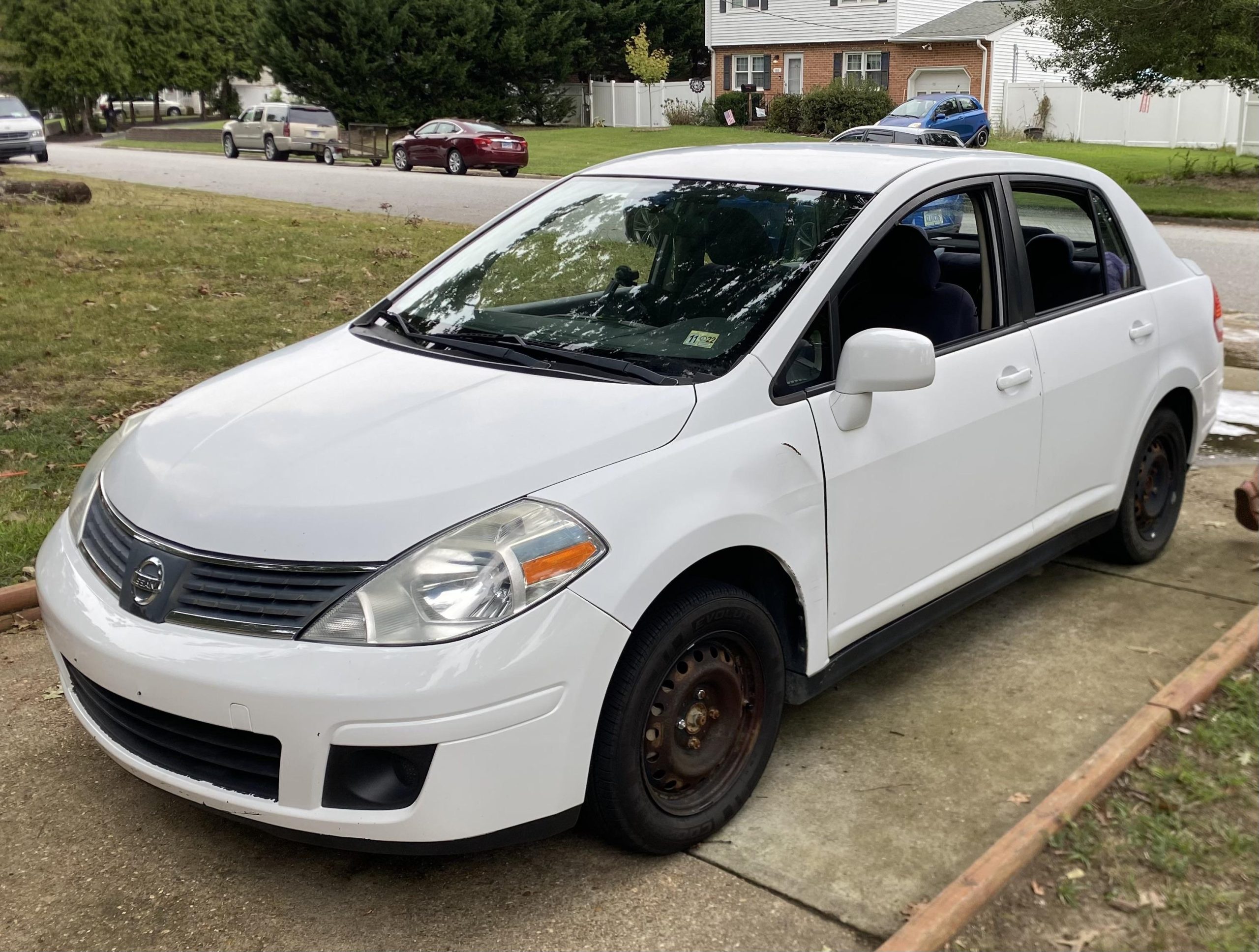 Nissan Versa (Older Manual Models)