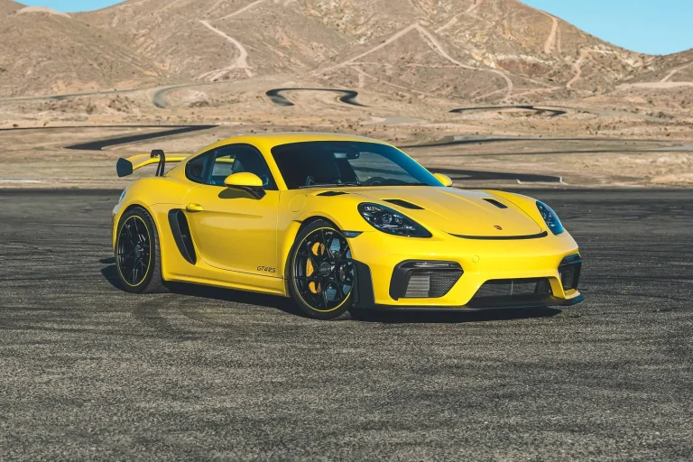 Porsche 718 Cayman