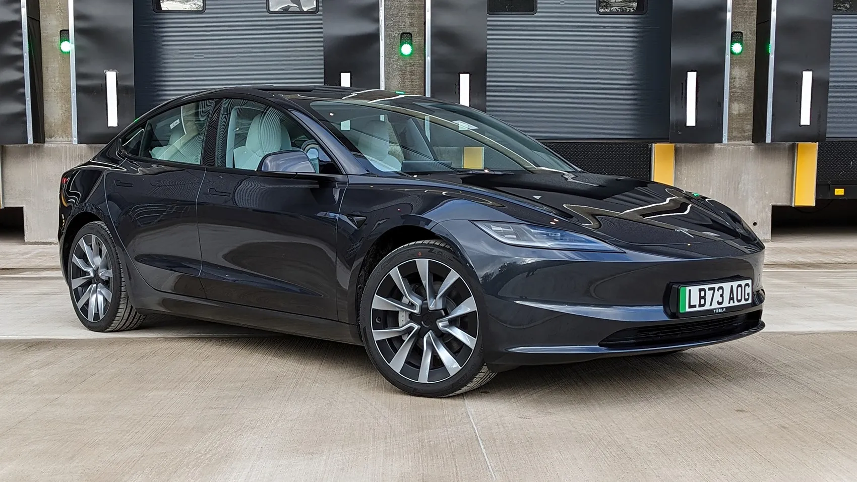Tesla Model 3 Long Range