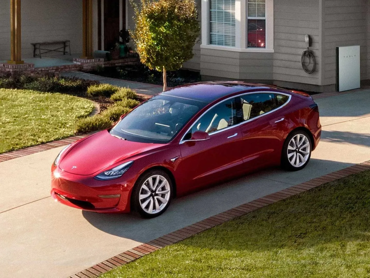 Tesla Model 3 Long Range Tesla Model 3 Long Range