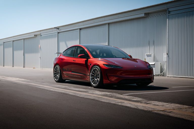 Tesla Model 3 Performance