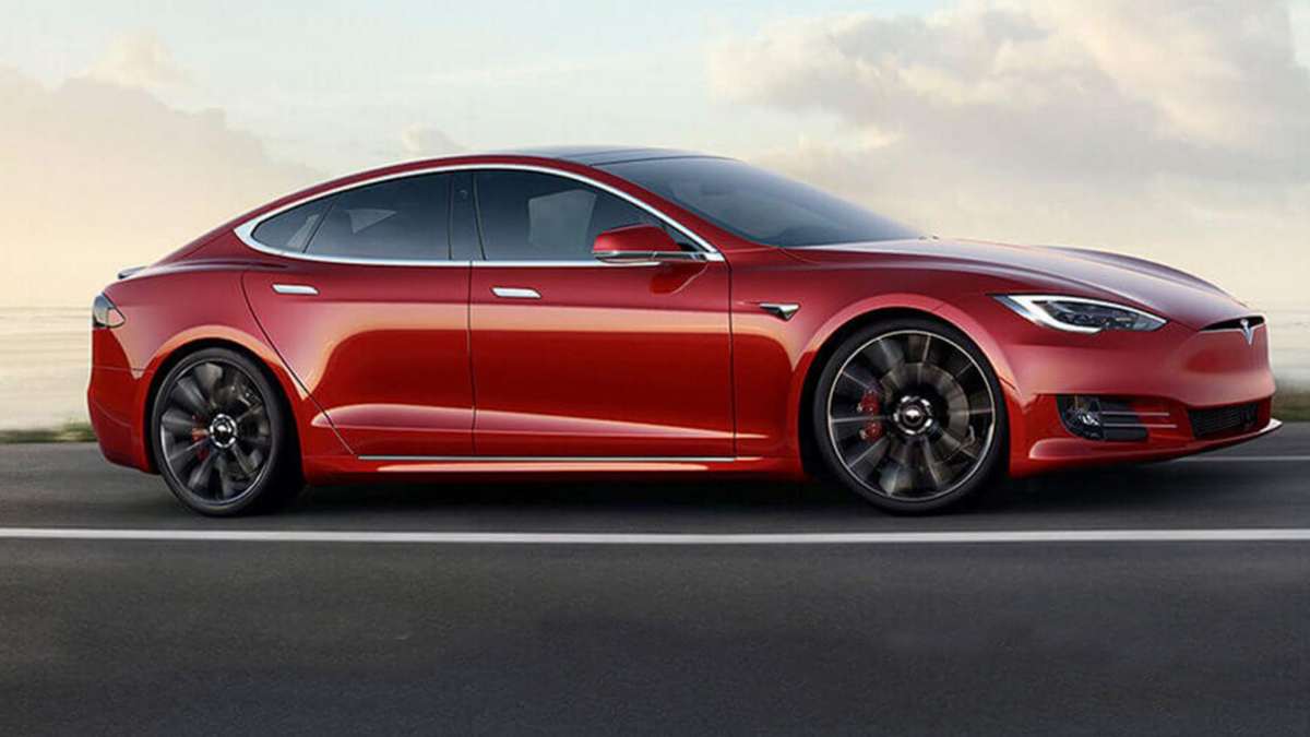 Tesla Model S Sedan