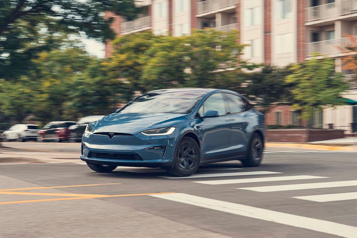 Tesla Model X (2026 Tesla Model X (2026