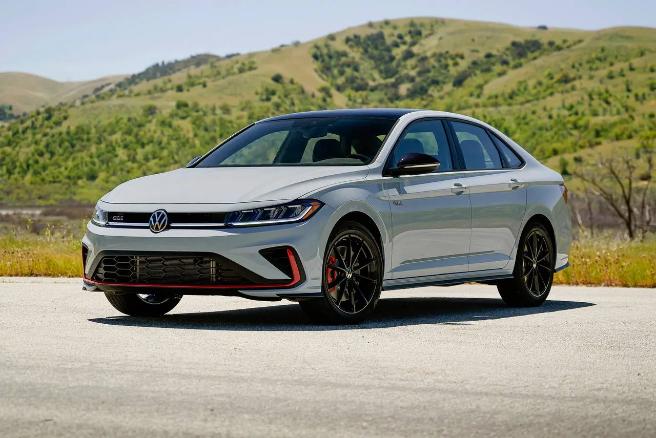 Volkswagen Jetta GLI Autobahn