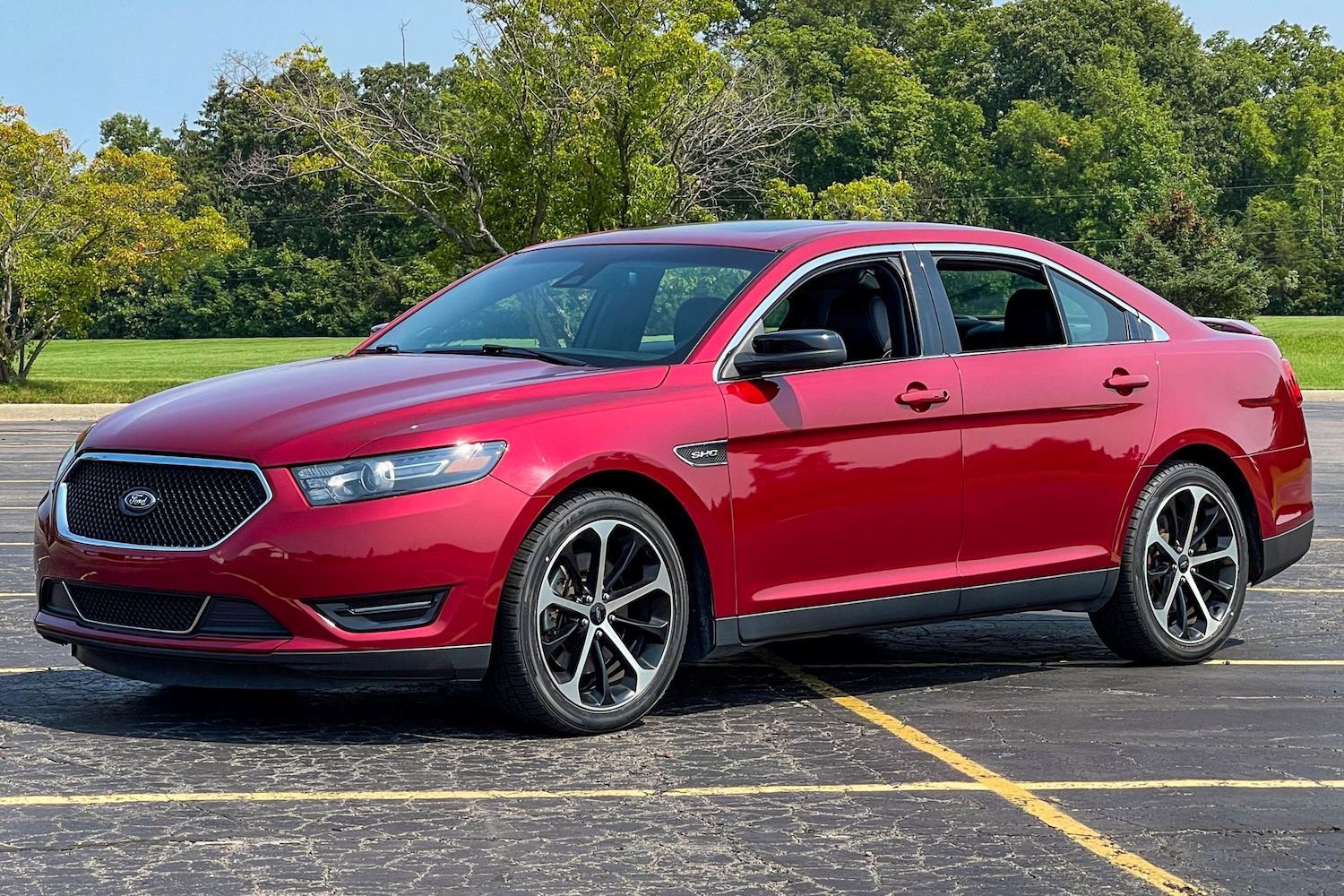 2016 Ford Taurus SHO 2016 Ford Taurus SHO