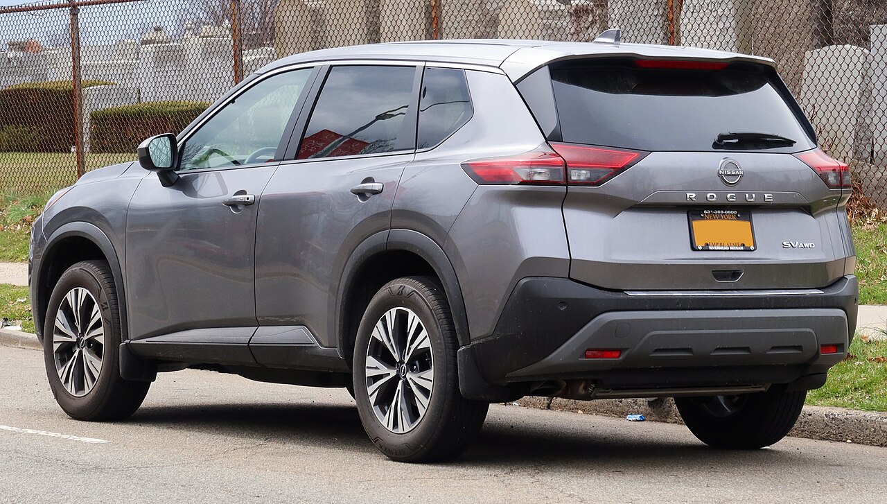 2021 2023 Nissan Rogue