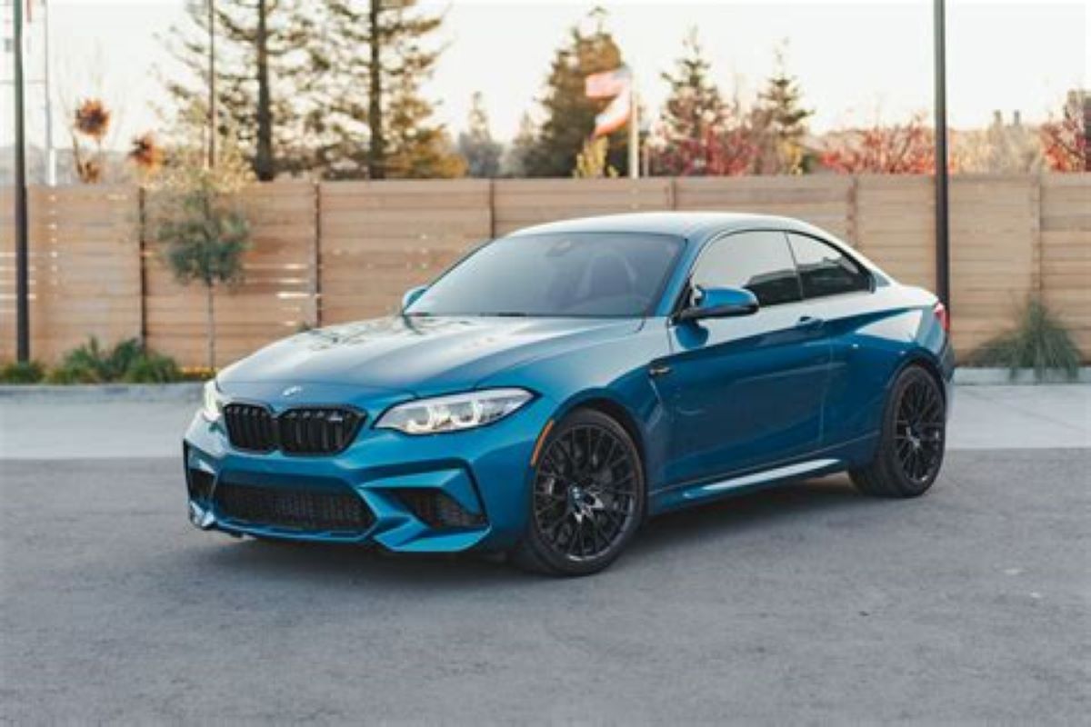 2021 BMW M2