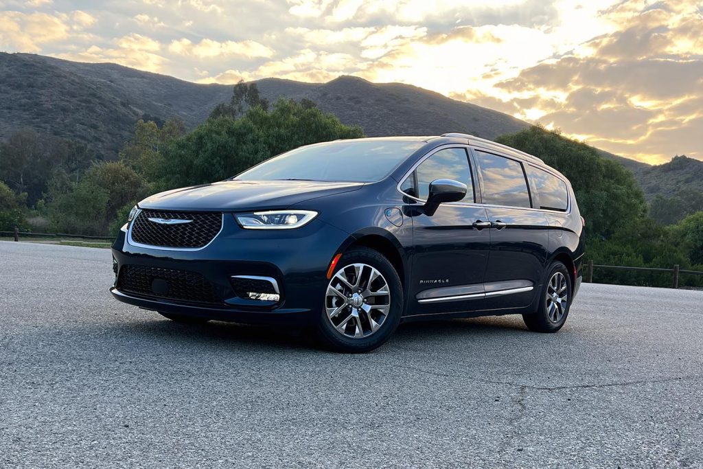 2023 Chrysler Pacifica Hybrid 2023 Chrysler Pacifica Hybrid