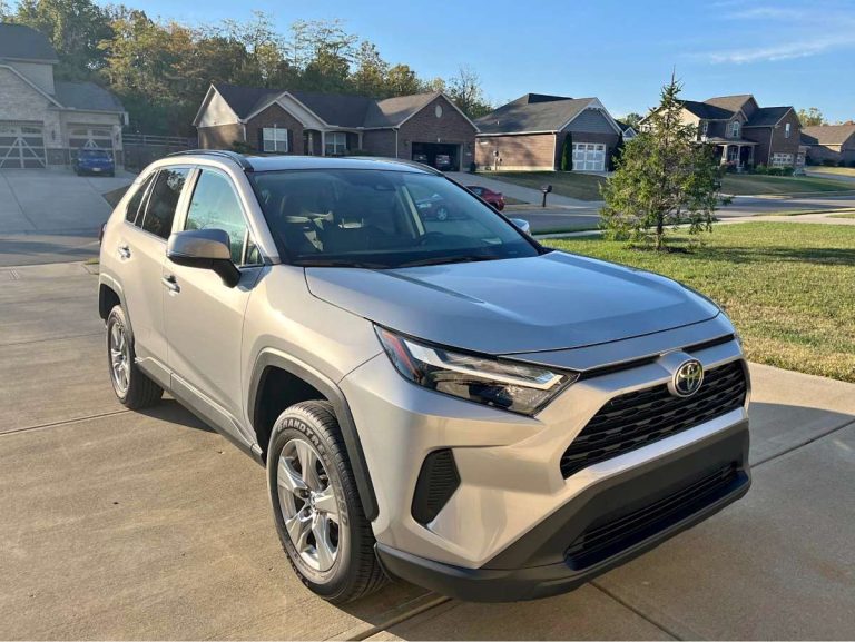 2024 Toyota RAV4