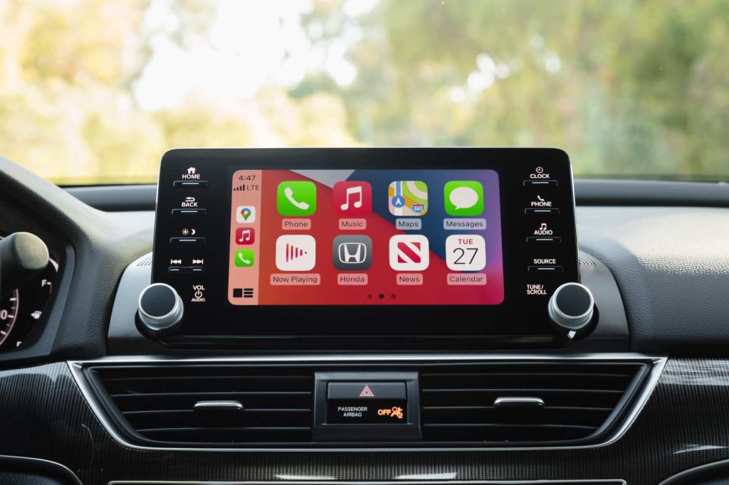 Apple CarPlay Apple CarPlay
