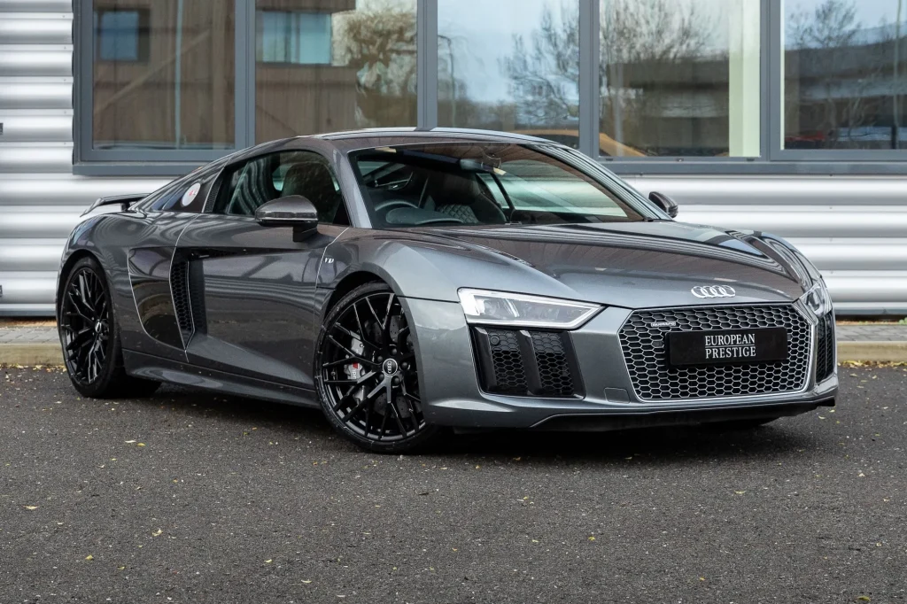 Audi R8 V10 Plus