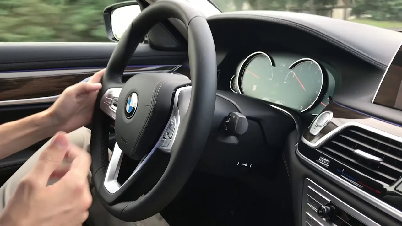 BMW 7 Series 740i with Driving Assistant Professional