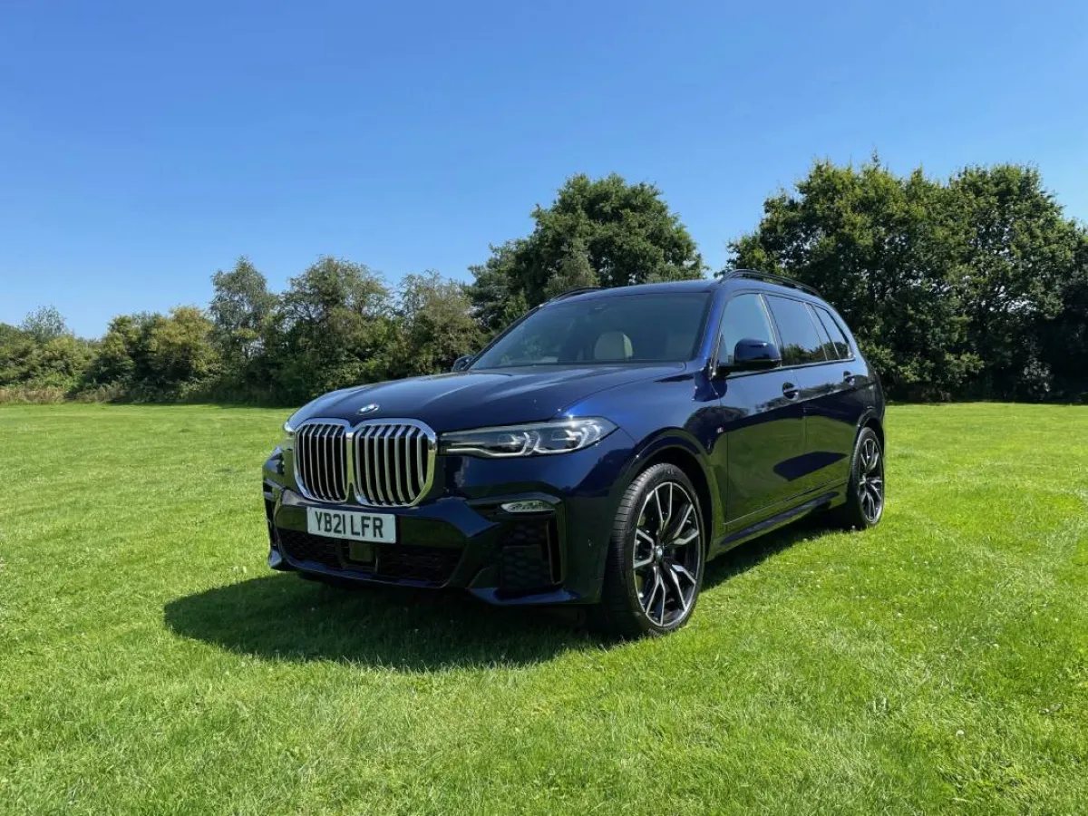 BMW X7