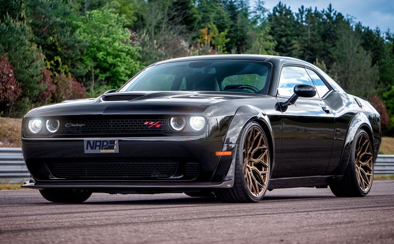 Dodge Challenger R T Scat Pack (Widebody)