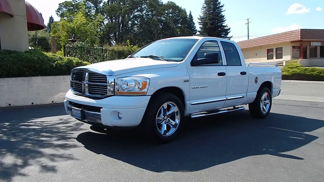 Dodge Ram 1500 5.7L HEMI