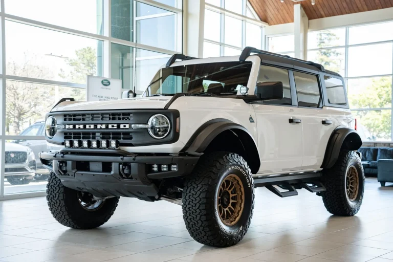 Ford Bronco Black Diamond