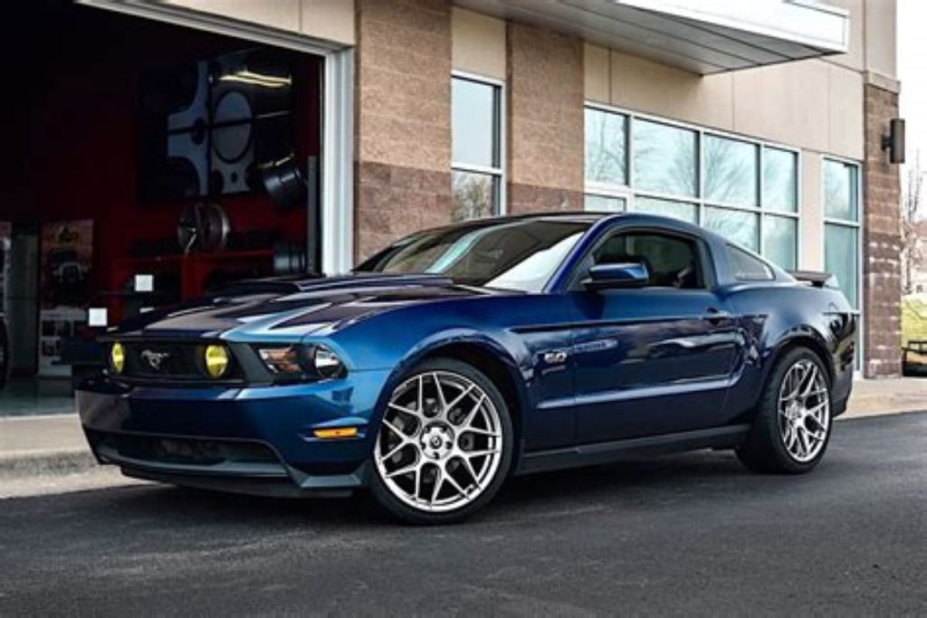 Ford Mustang GT S197