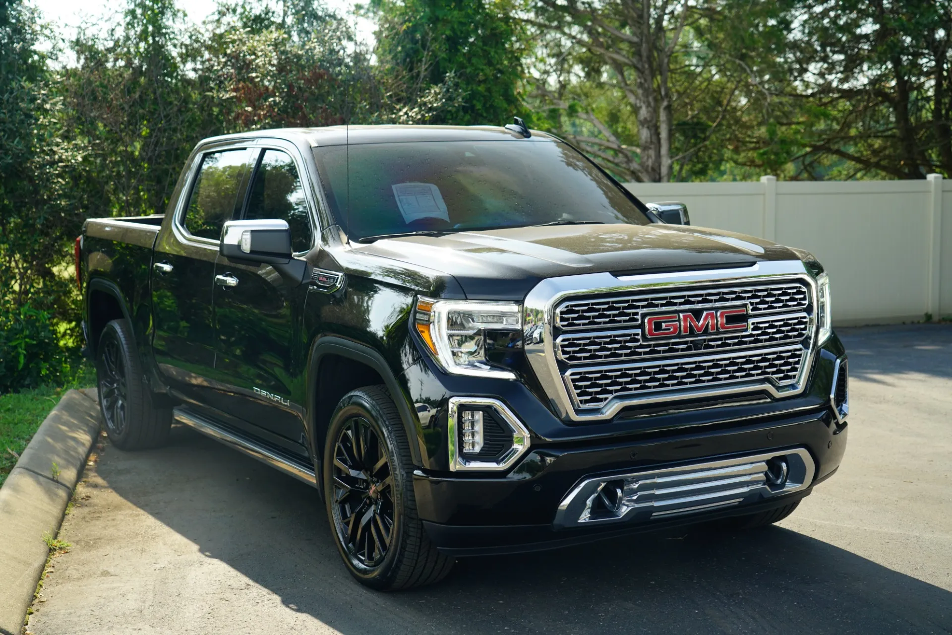 GMC Sierra Denali Ultimate