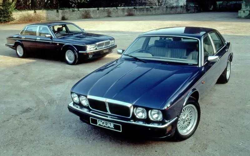 Jaguar XJ40