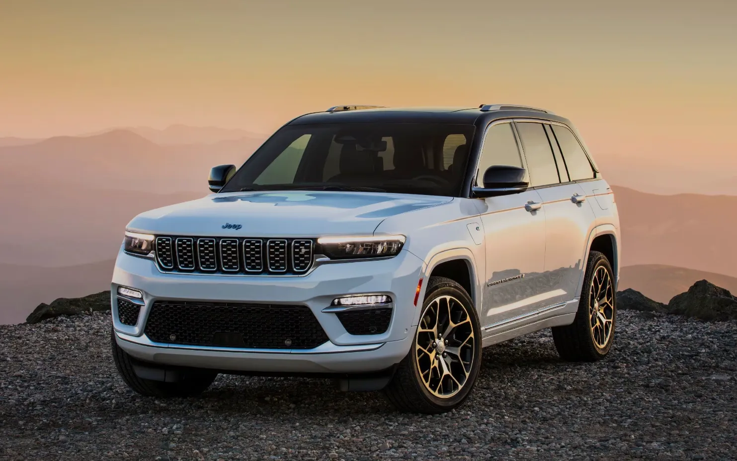 Jeep Grand Cherokee Trailhawk 4xe (WL Generation) Jeep Grand Cherokee Trailhawk 4xe (WL Generation)