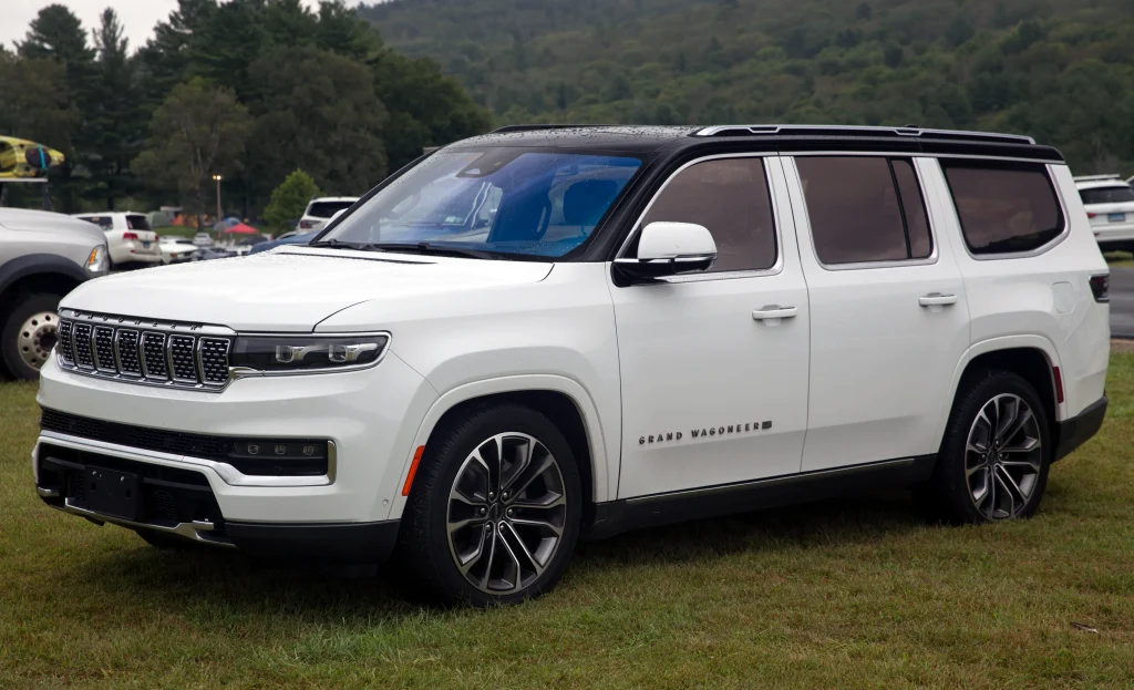 Jeep Grand Wagoneer