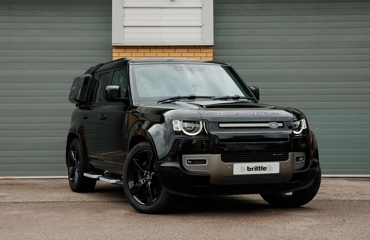 Land Rover Defender 110 X-Dynamic