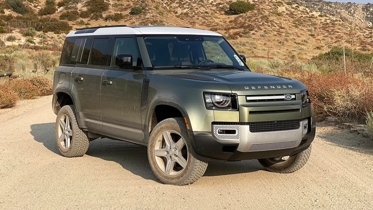 Land Rover Defender 110