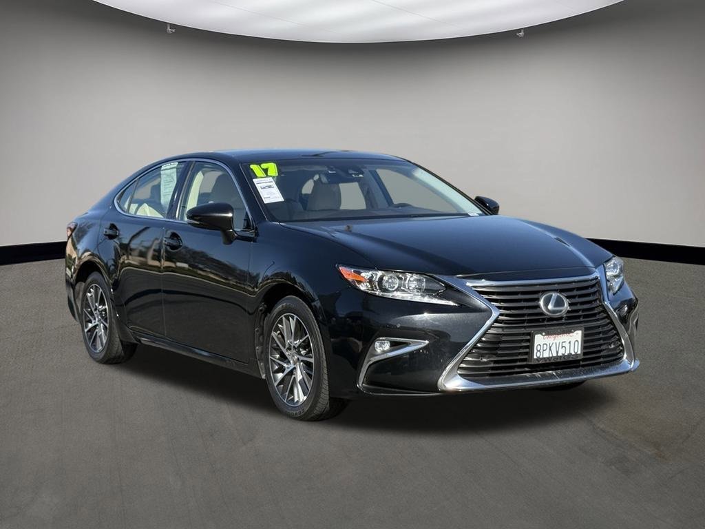 Lexus ES 350 (2015–2017)