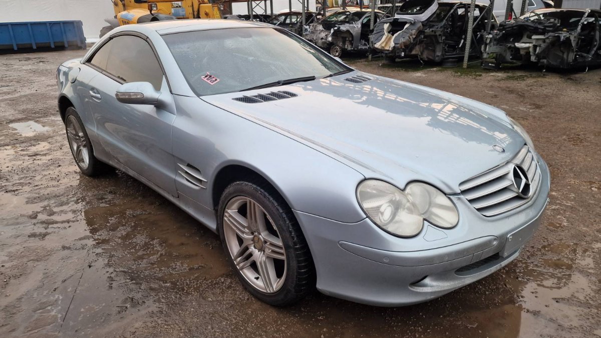Mercedes Benz R230 SL Class (2003 2012) Mercedes Benz R230 SL Class (2003 2012)