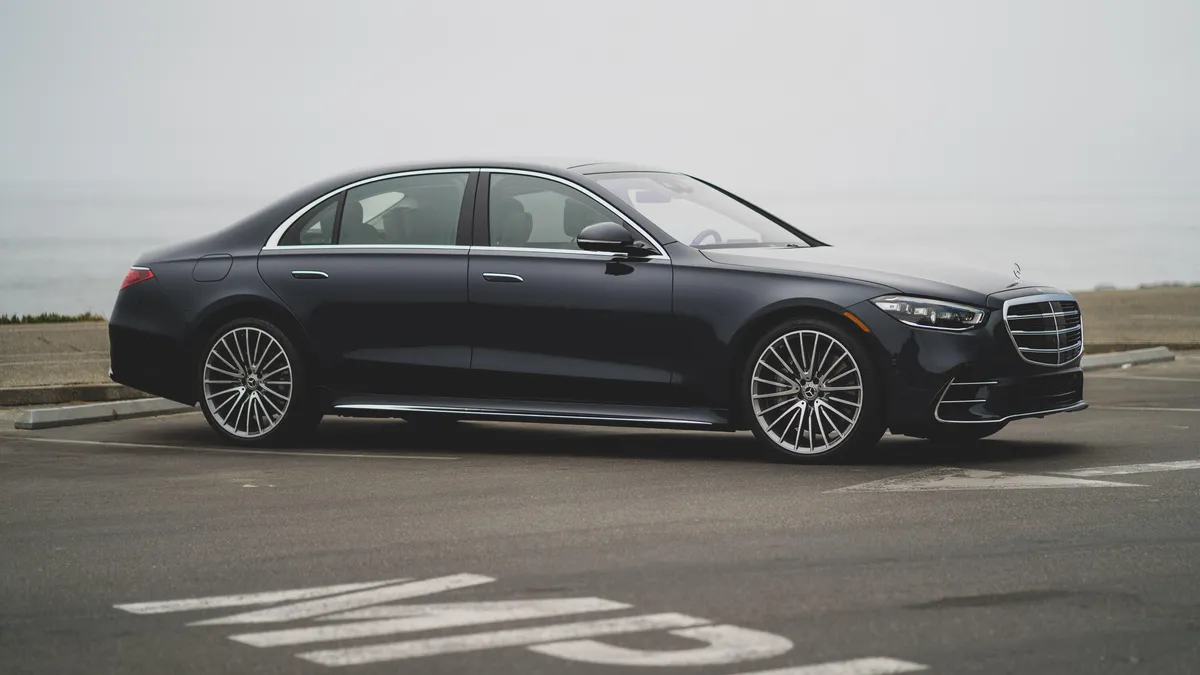 Mercedes-Benz S-Class S580