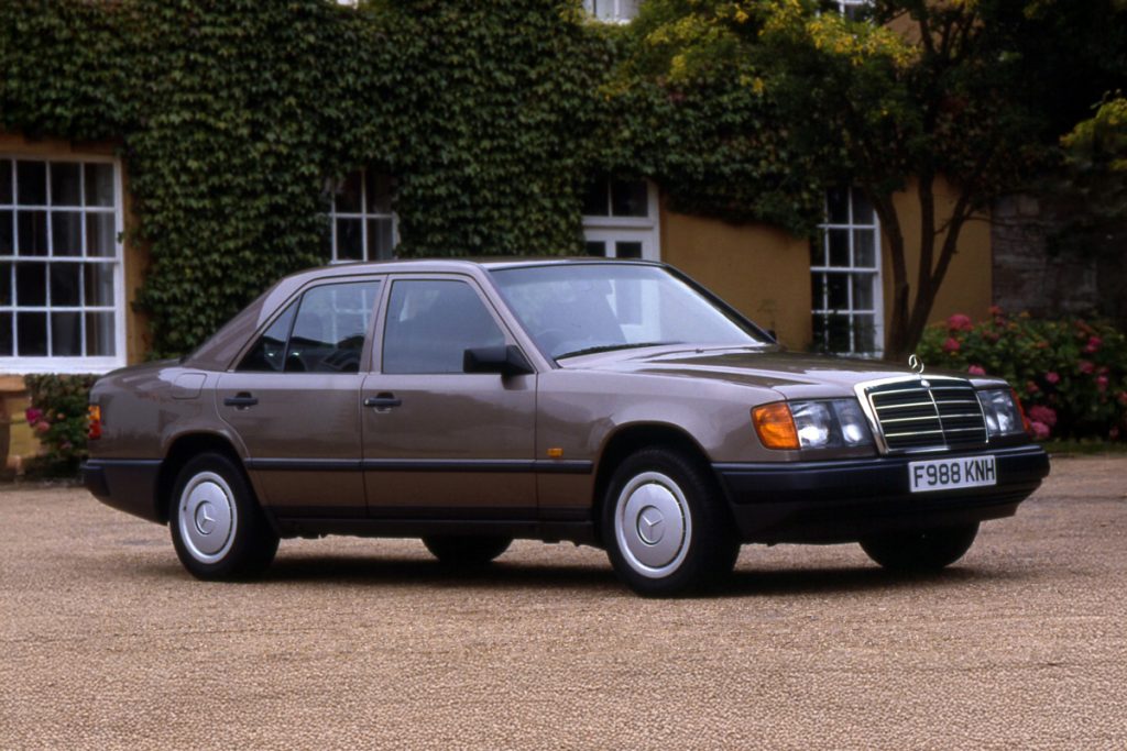 Mercedes Benz W124 E Class Coupe (1987 1995)