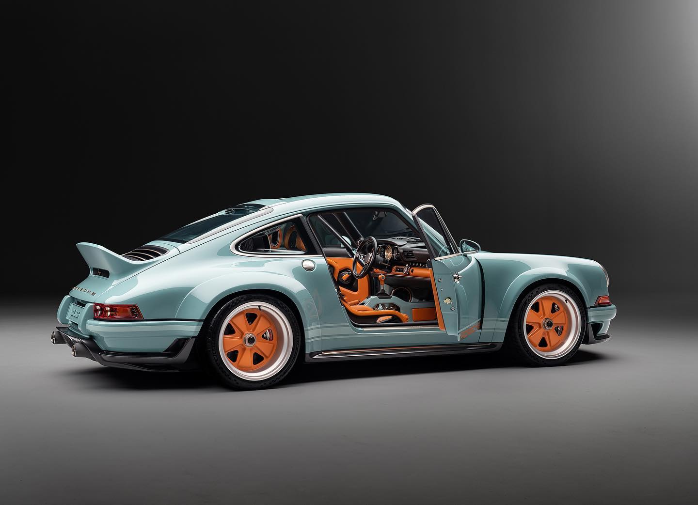 Milano Commission by Singer Vehicle Design