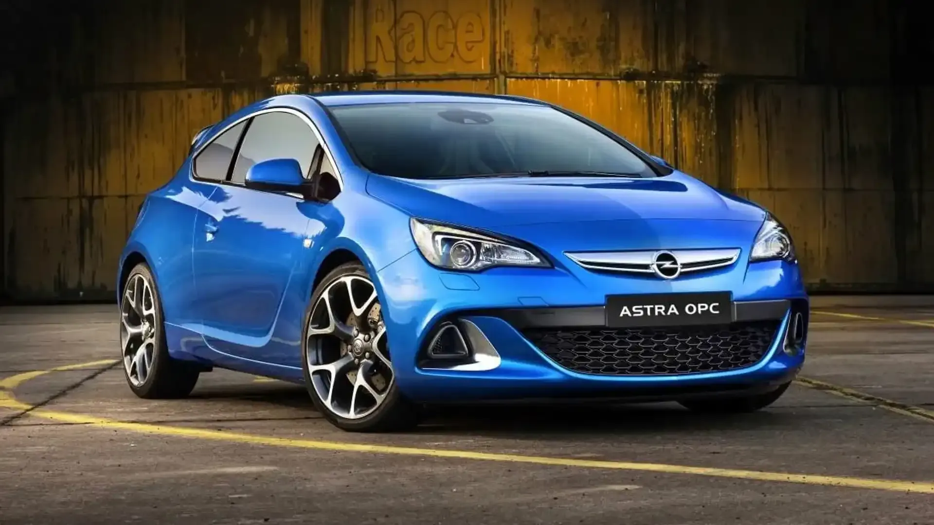 Opel Astra OPC