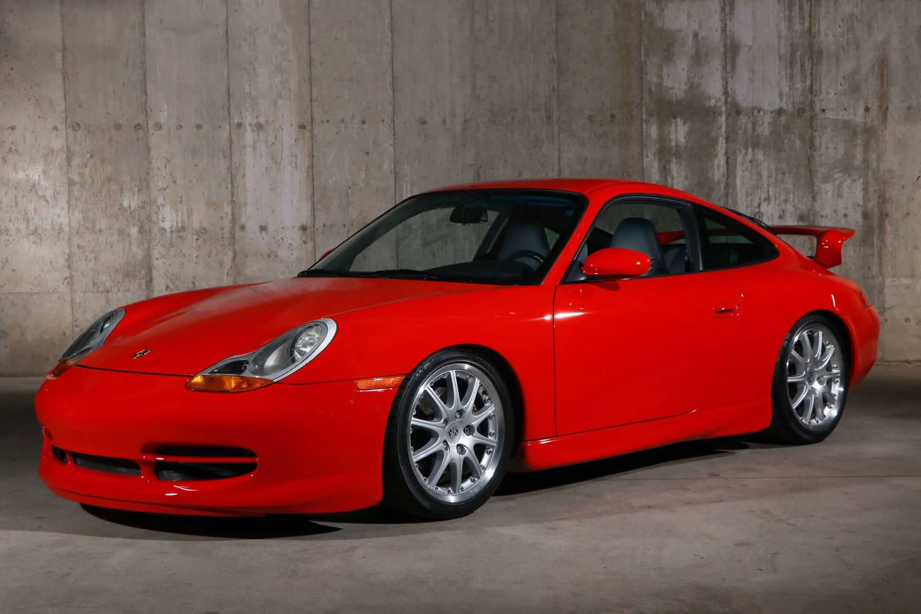 Porsche 911 Carrera 996