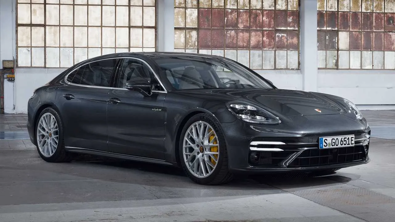Porsche Panamera Turbo S
