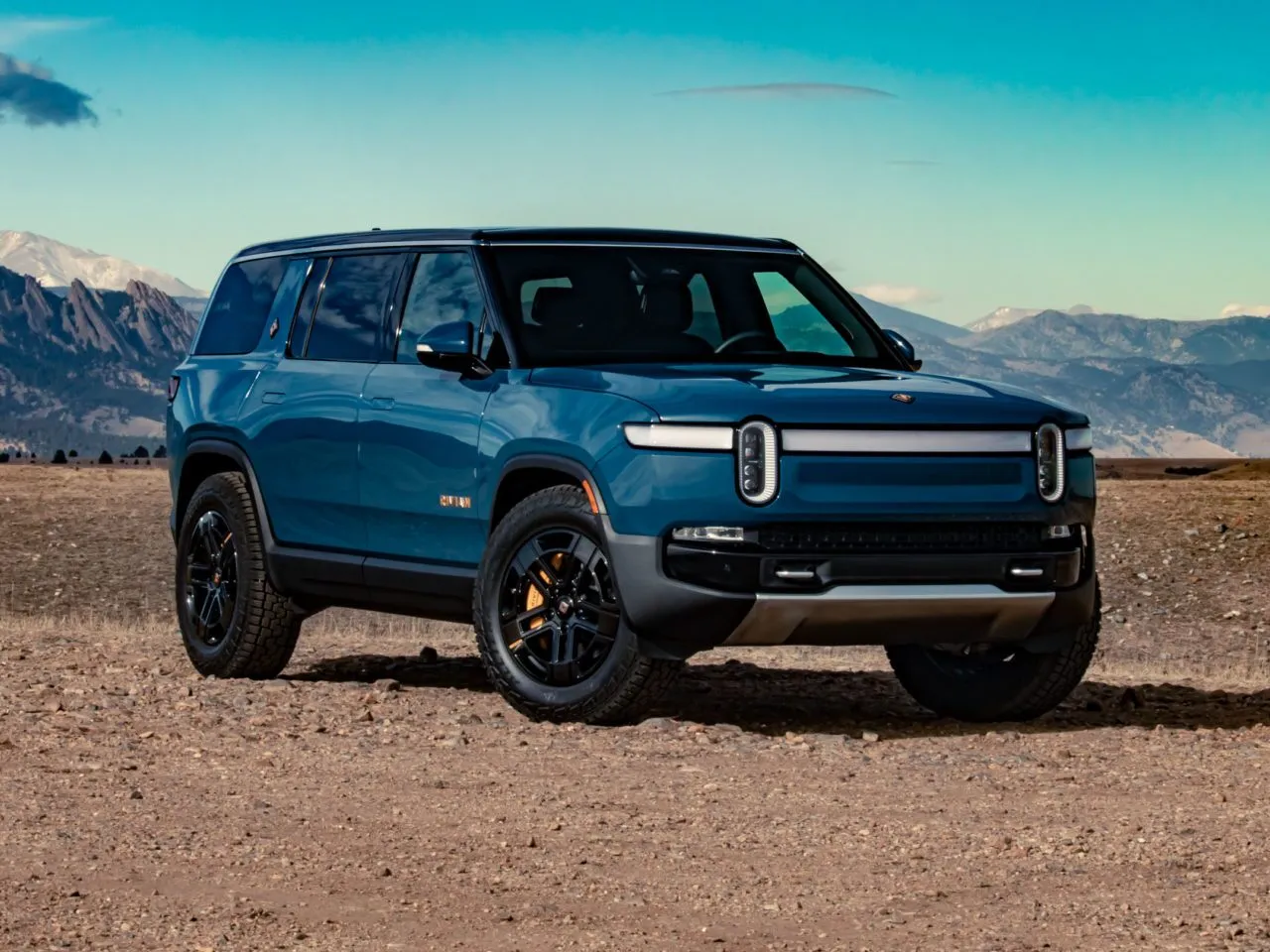 Rivian R1S Launch Edition (First Generation) Rivian R1S Launch Edition (First Generation)