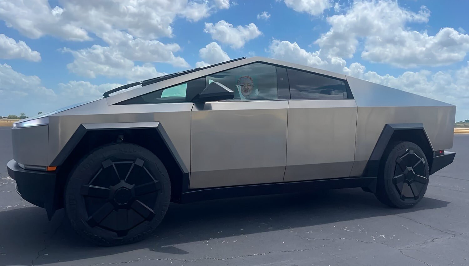 Tesla Cybertruck