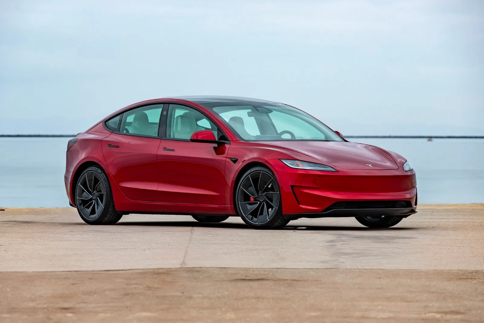 Tesla Model 3 Performance