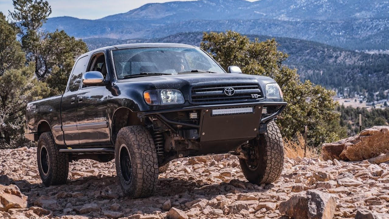 Toyota Tundra (Mid-2000s)