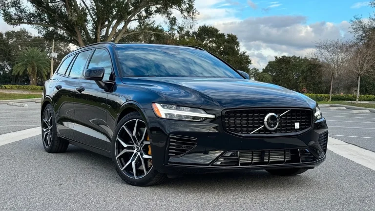 Volvo V60 Polestar Engineered