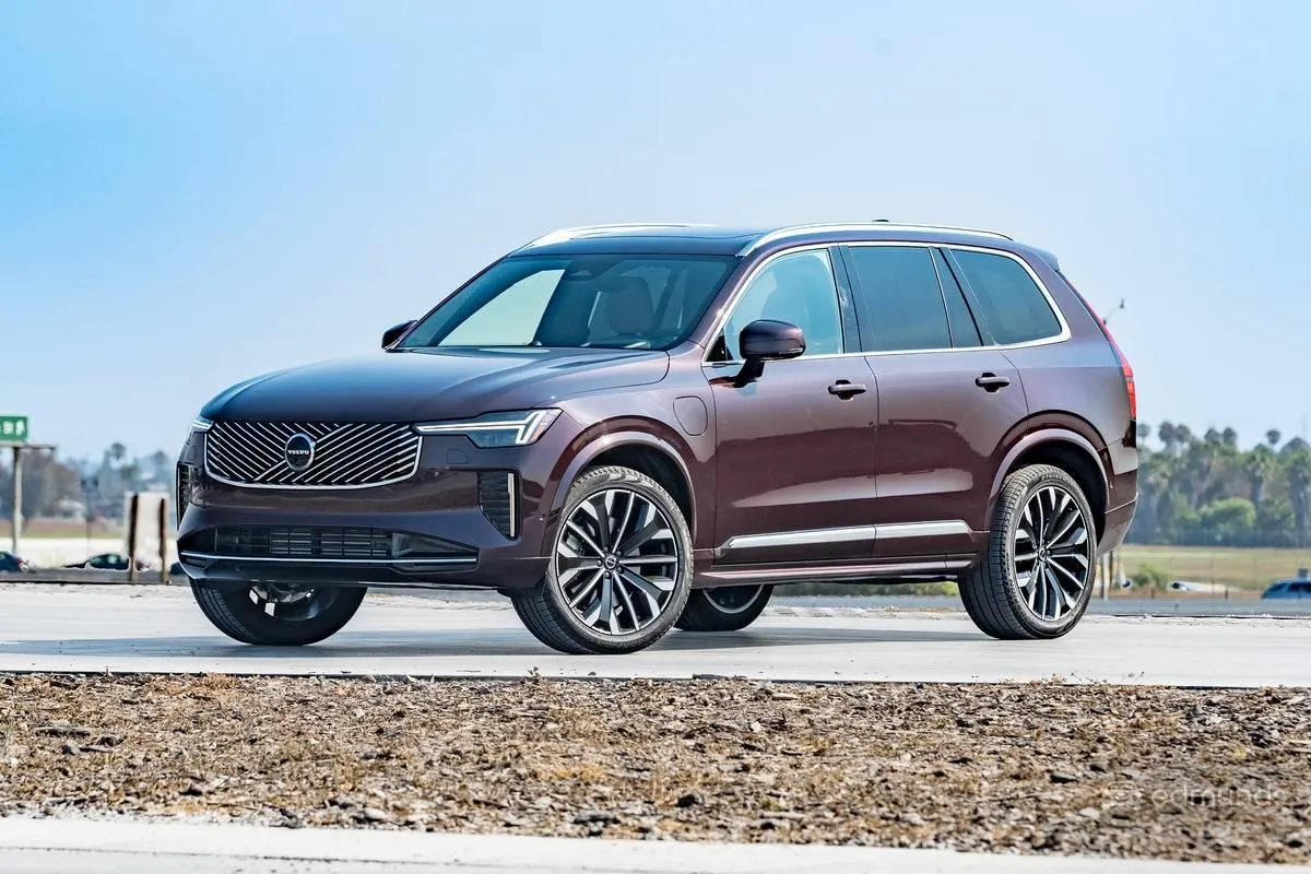 Volvo XC90 Recharge Plug In Hybrid