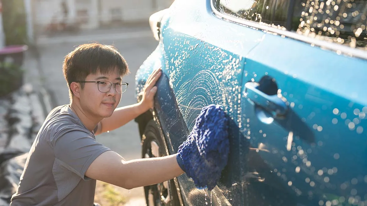 Washing and protecting car paint