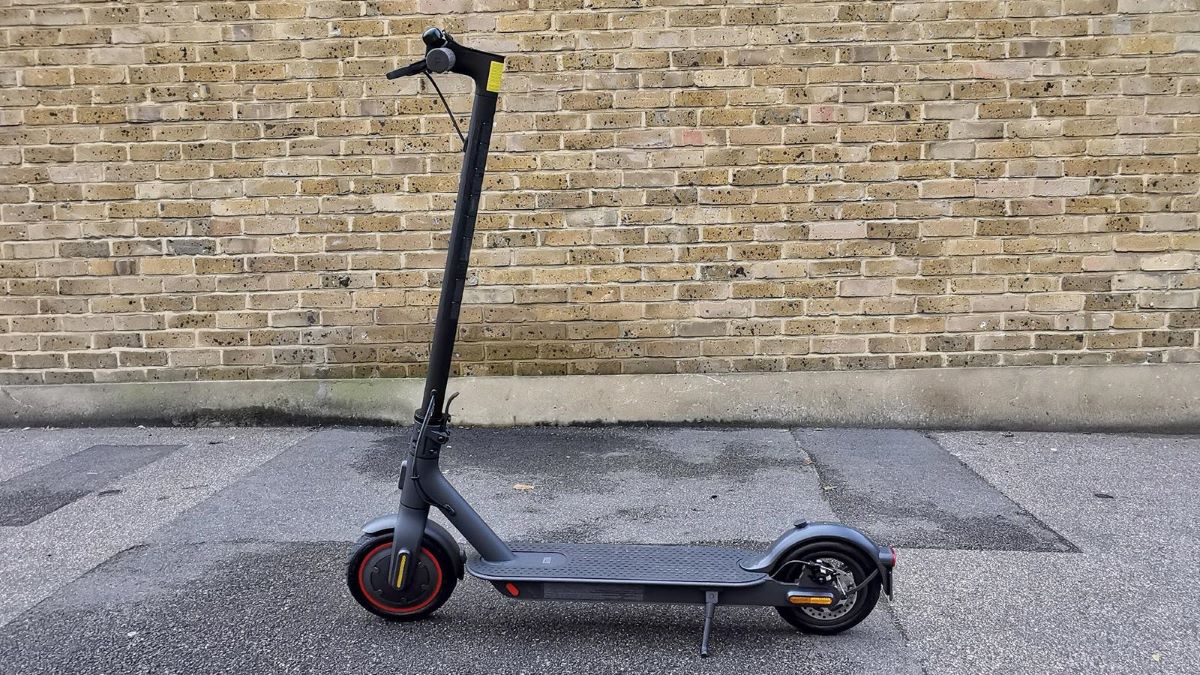Xiaomi Mi Electric Scooter Pro 2