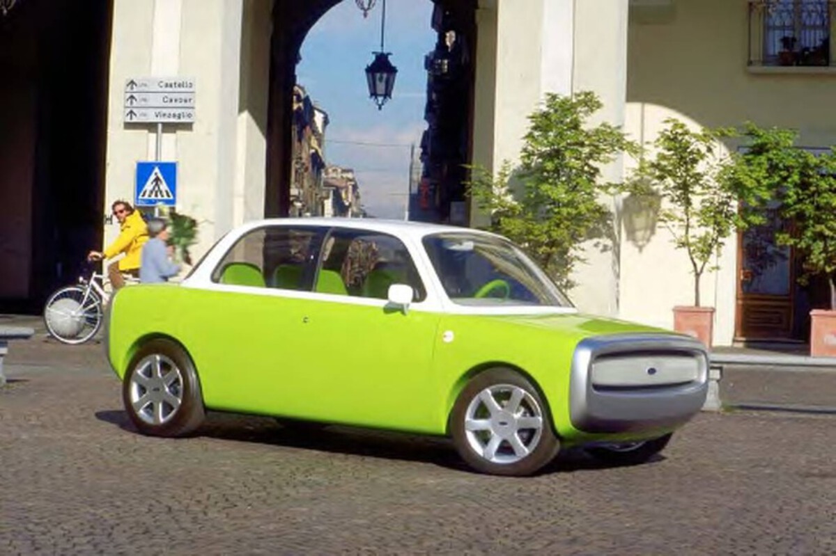  Ford 021C Concept (1999)