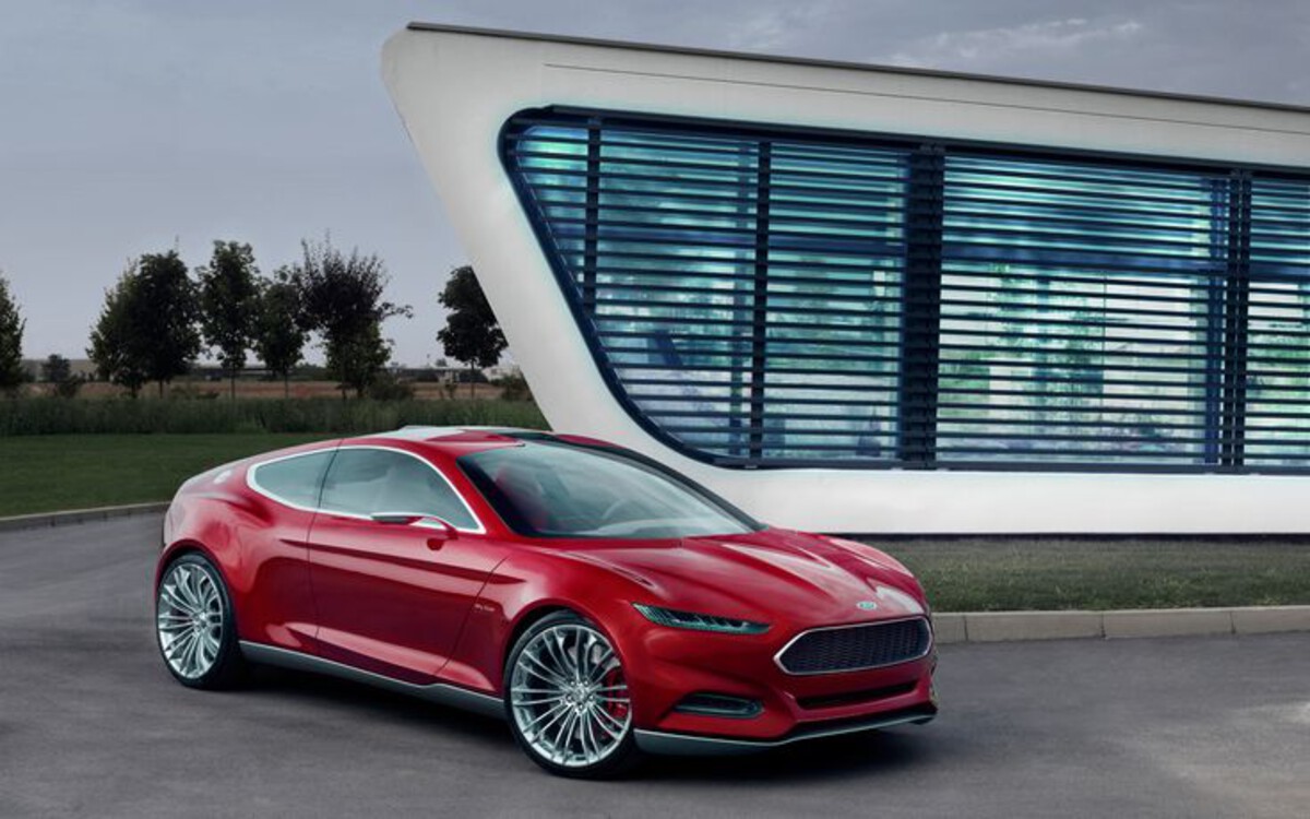  Ford Evos Concept (2011)