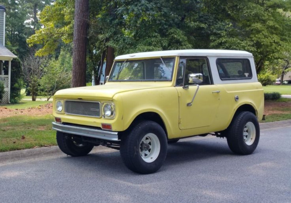  International Harvester Scout II Pickup (1980s)