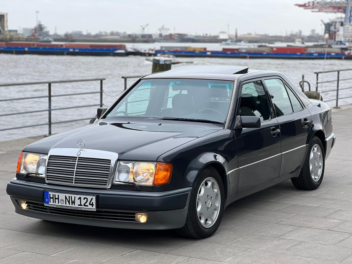  Mercedes Benz 500E