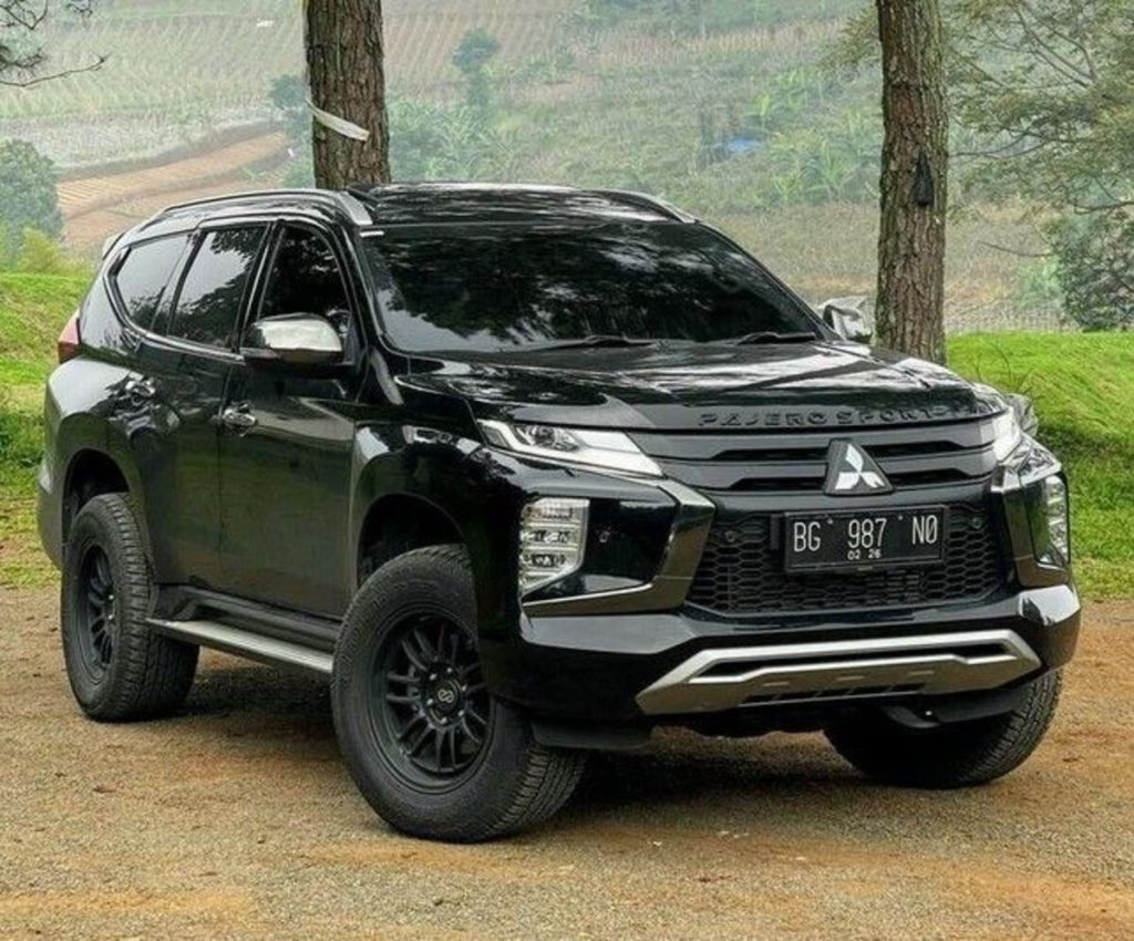 Mitsubishi Pajero 