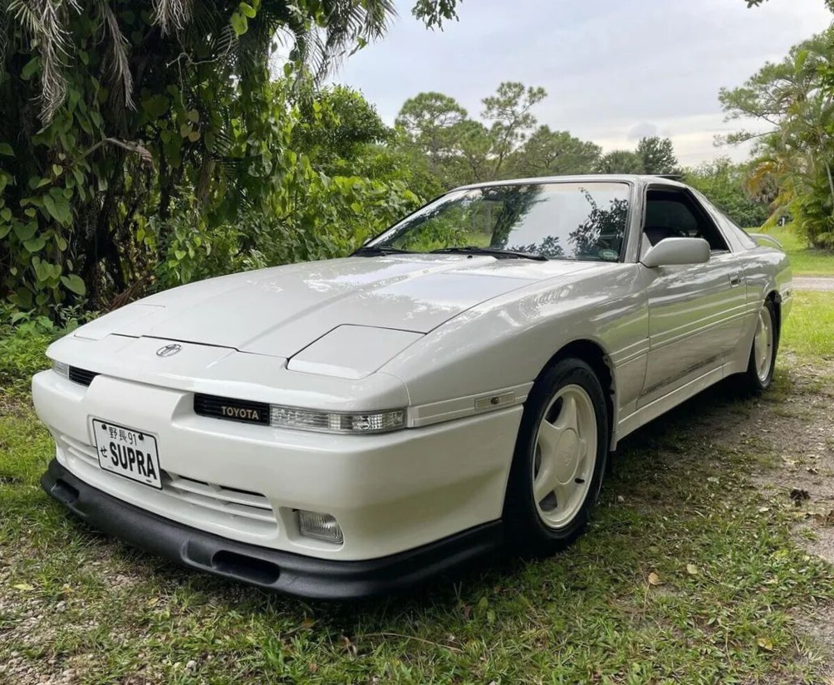  Toyota Supra MK3
